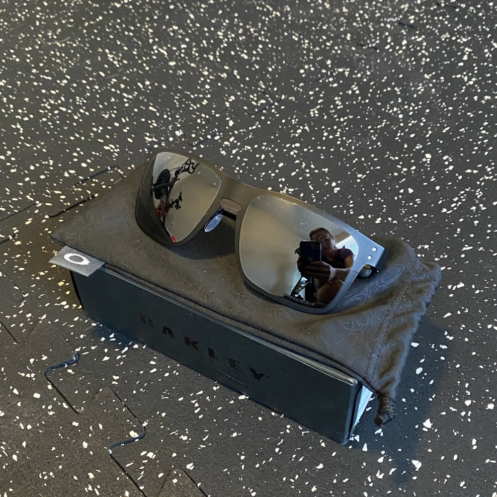 Oakley Holbrook Glasses